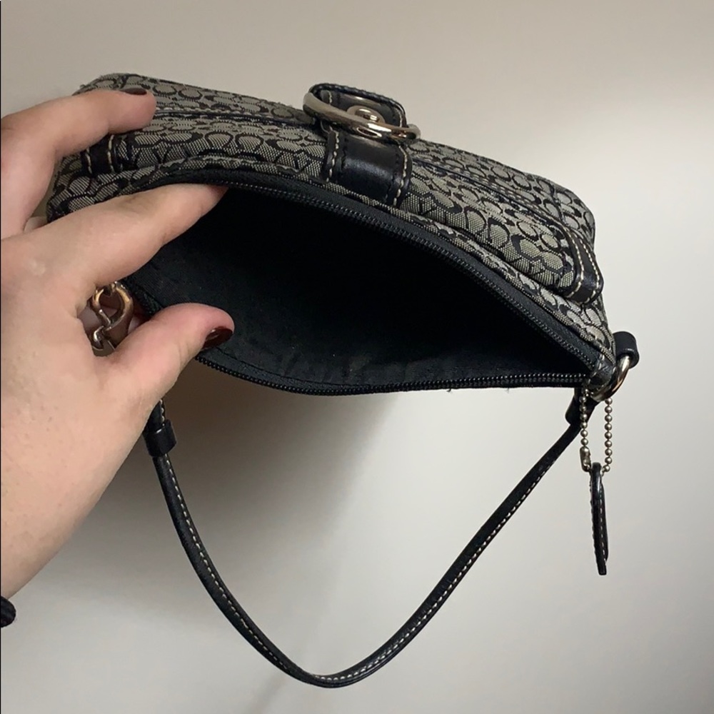 COACH WRISTLETS - Picture 3 of 3